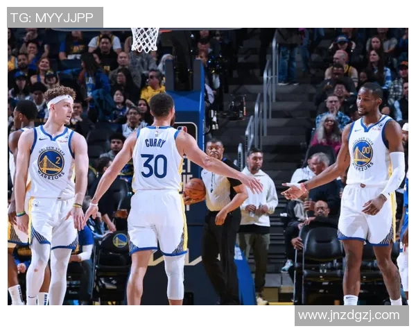 勇士与灰熊精彩对决视频回放全程回顾与精彩瞬间分析