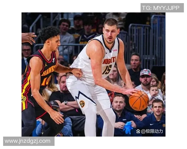 老鹰与雷霆激战10月8日赛场精彩瞬间回顾与分析